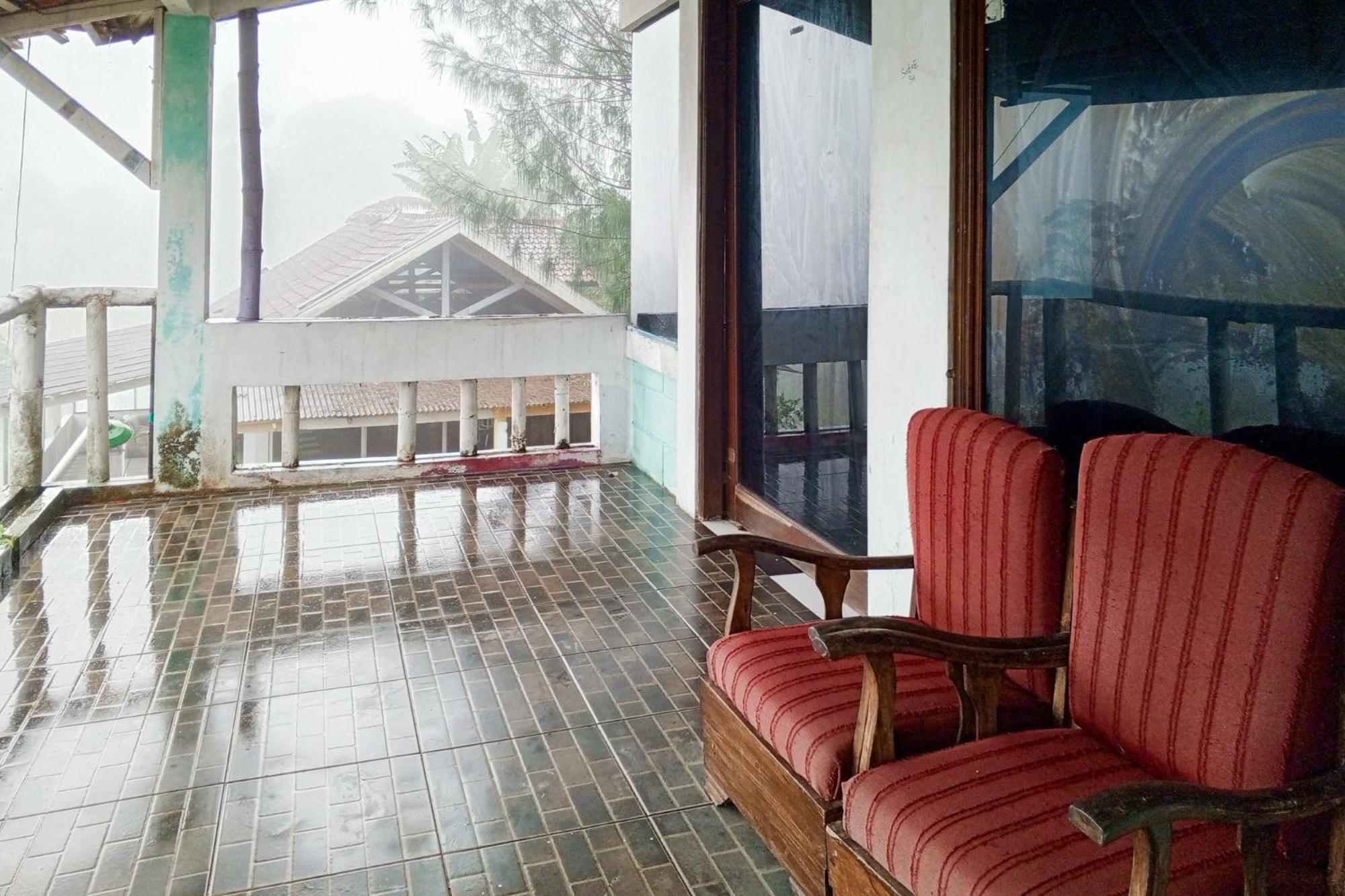 Villa Kampus Near Taman Safari Cisarua Puncak Redpartner Bogor Exteriér fotografie
